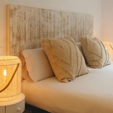 Bravissimo Turbau Entresol A, With 3 Bedrooms شقة *